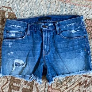 Genetic denim cutoffs